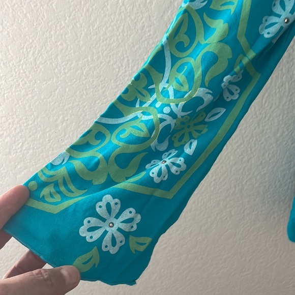 INC XL. Blue/Green top - Picture 3 of 7